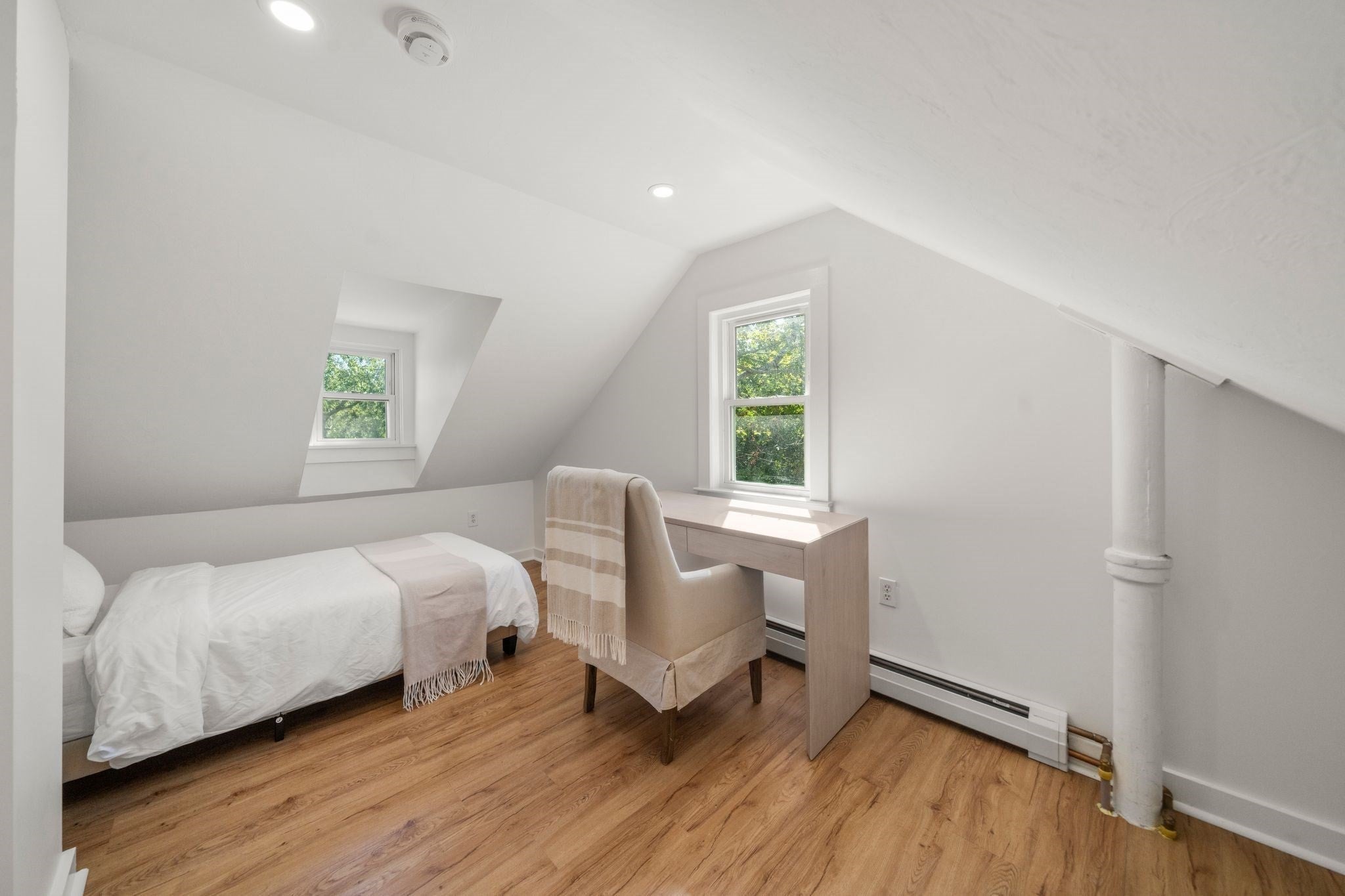 72 Grove St, Barnstable, MA Photo #24