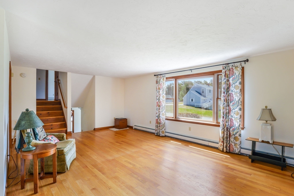 9 Tradewind Dr