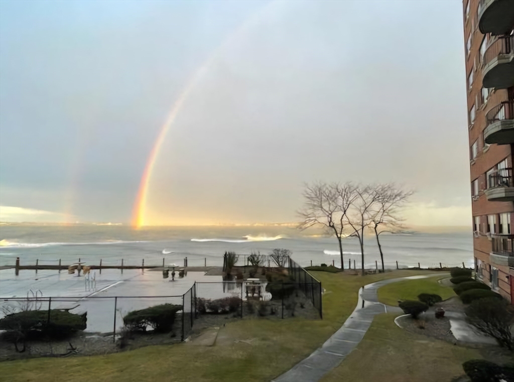 3 Seal Harbor 242