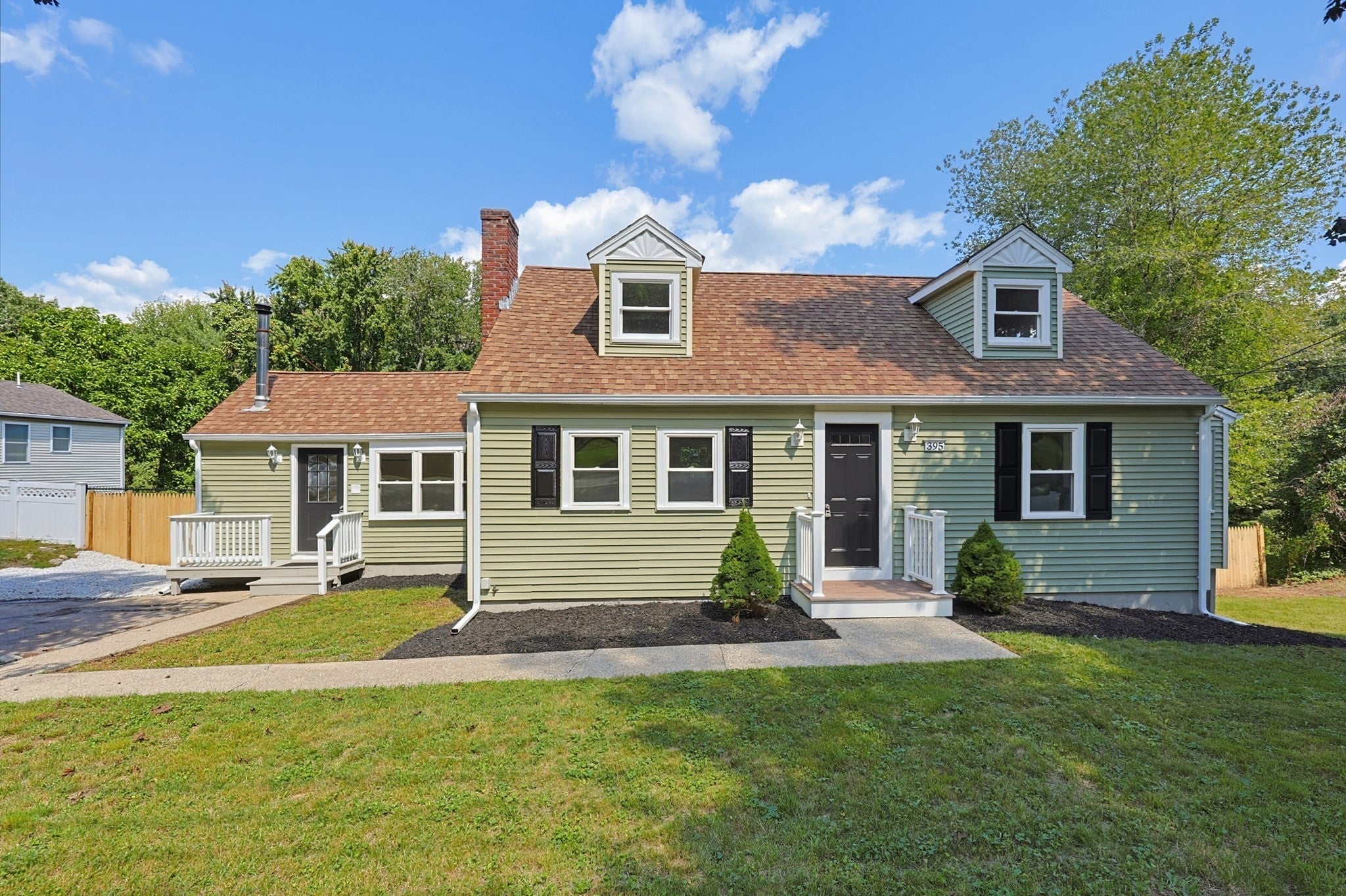 395 Oak St, Franklin, MA, 395 Oak St, Franklin, MA Photo #1