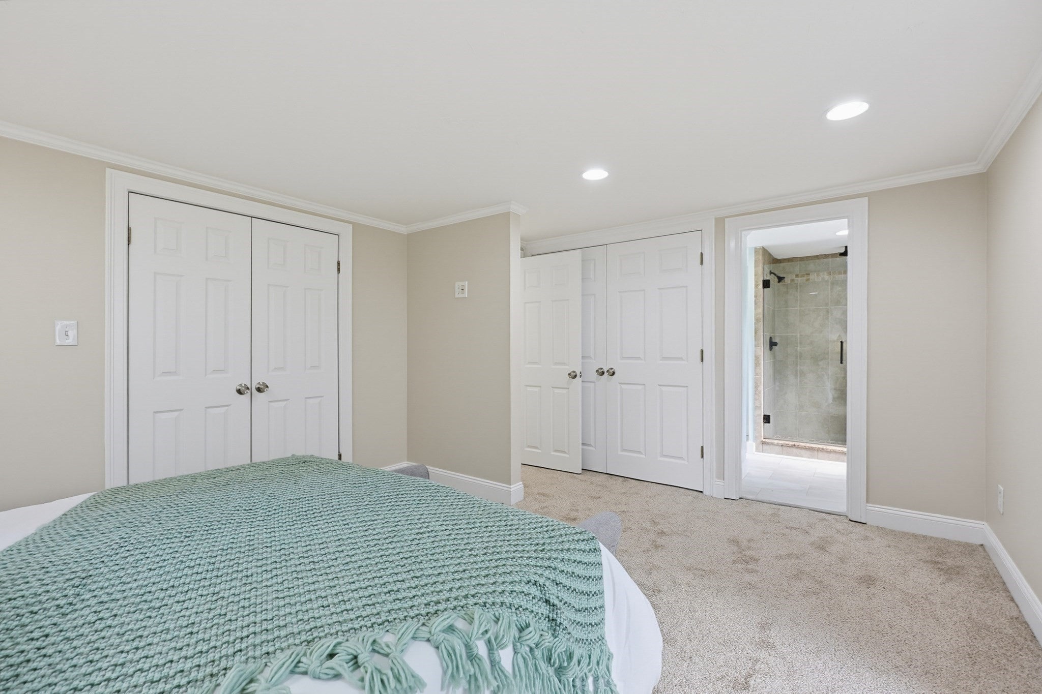 395 Oak St, Franklin, MA, 395 Oak St, Franklin, MA Photo #21