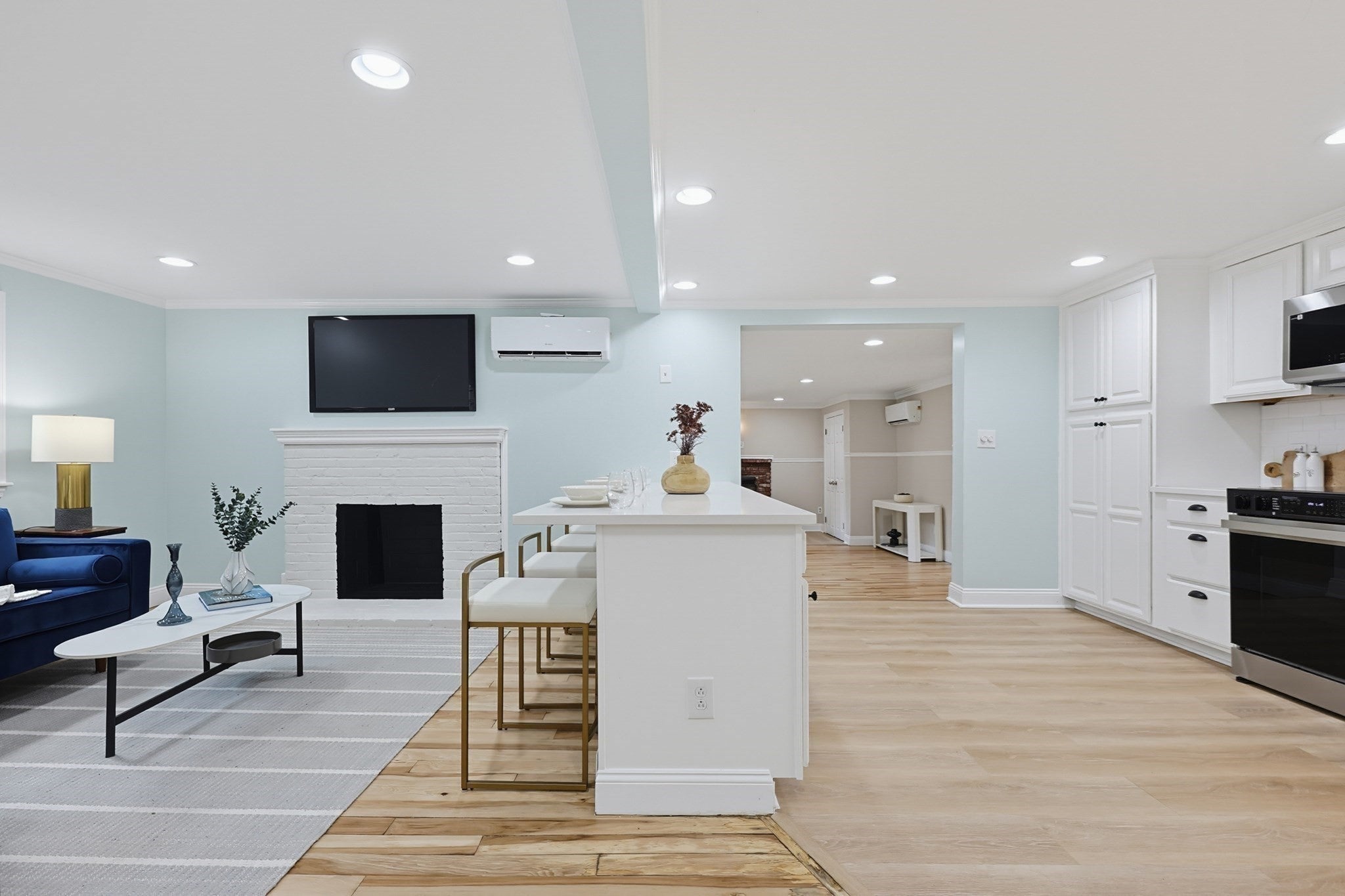 395 Oak St, Franklin, MA, 395 Oak St, Franklin, MA Photo #14