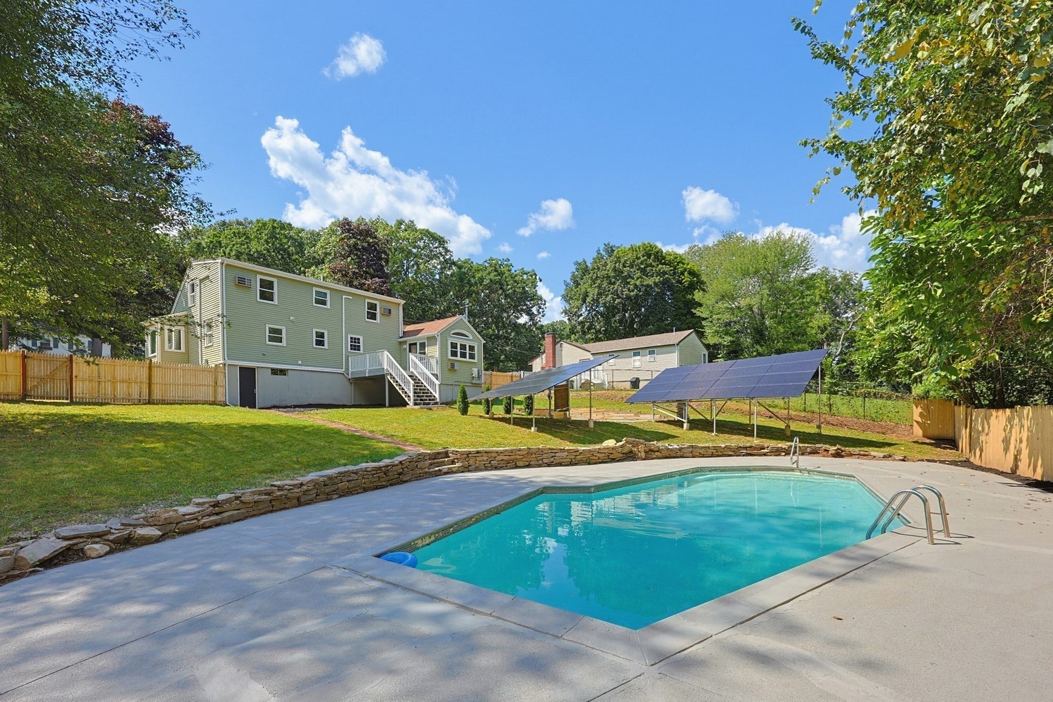 395 Oak St, Franklin, MA, 395 Oak St, Franklin, MA Photo #36