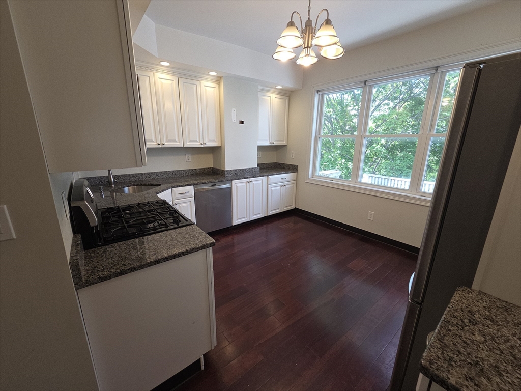 42 Grampian Way, Boston, MA, 42 Grampian Way, Boston, MA Photo #6