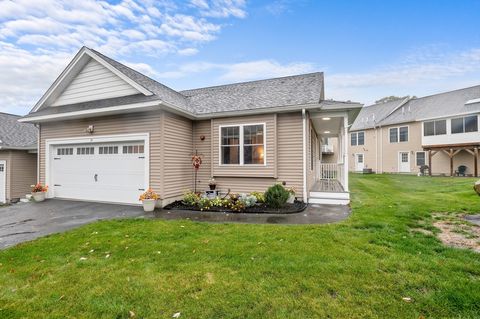 14 Stratford Village Dr 14 Millbury MA 01527