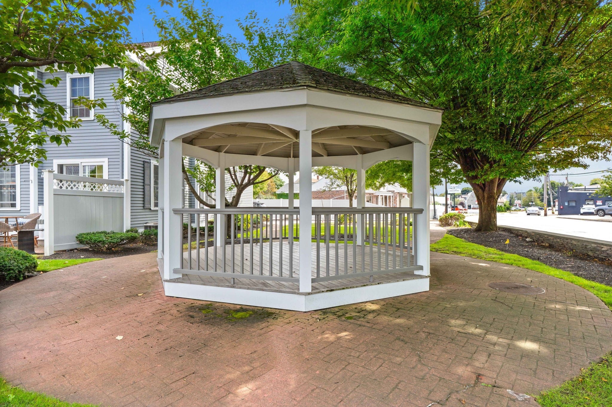 201 Main St #2, Woburn, MA, 201 Main St #2, Woburn, MA Photo #38