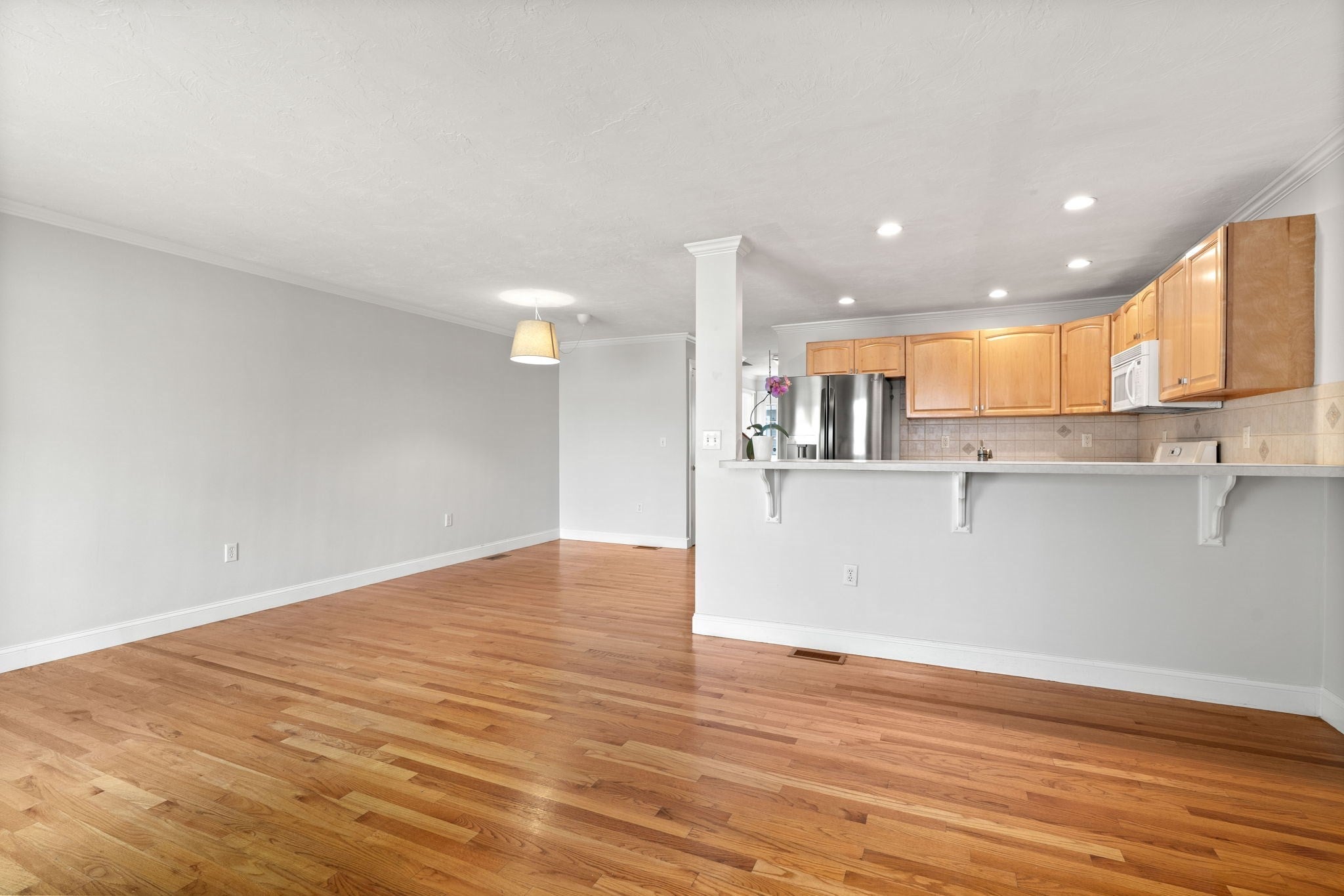 201 Main St #2, Woburn, MA, 201 Main St #2, Woburn, MA Photo #15