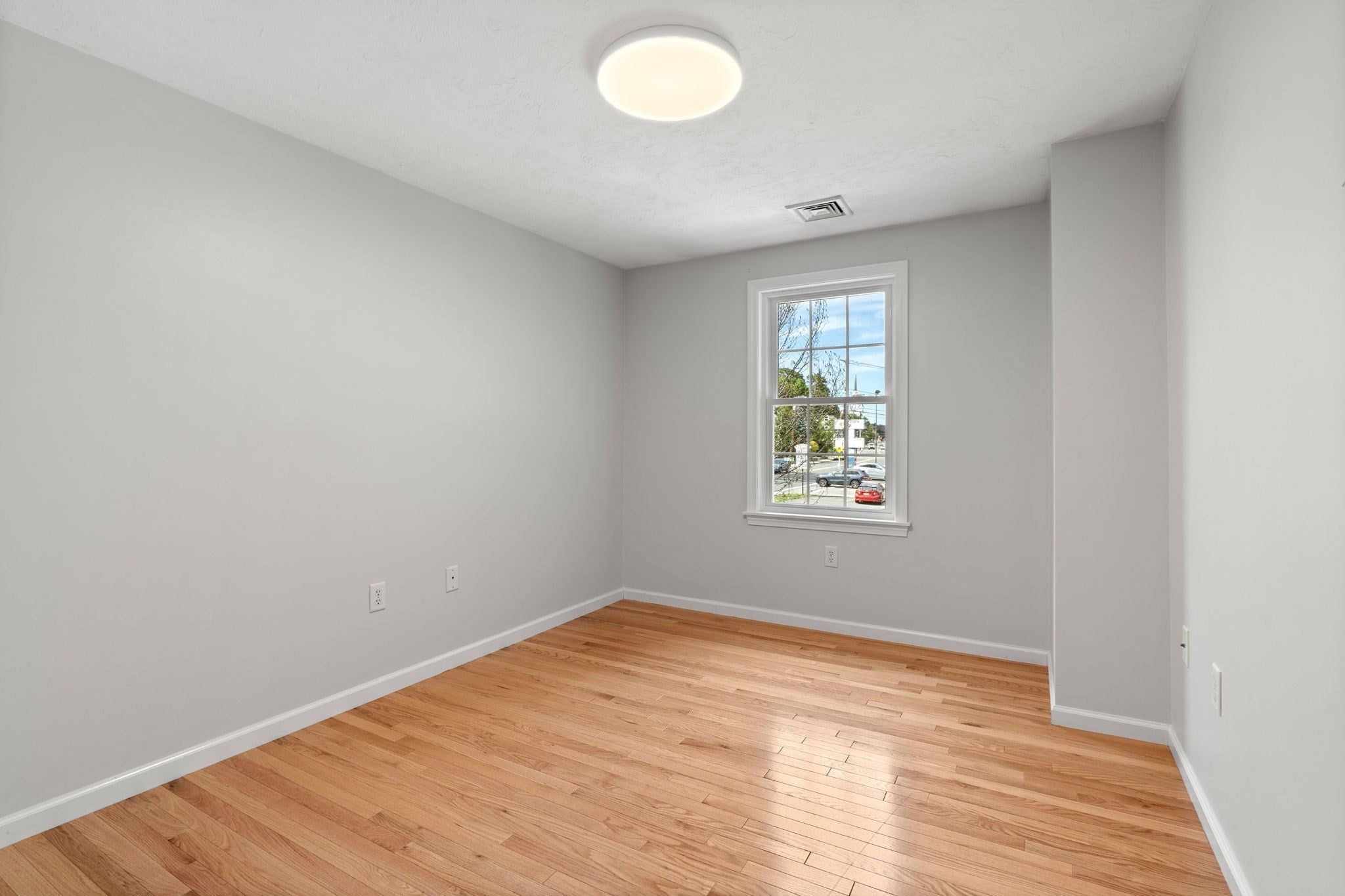 201 Main St #2, Woburn, MA, 201 Main St #2, Woburn, MA Photo #26