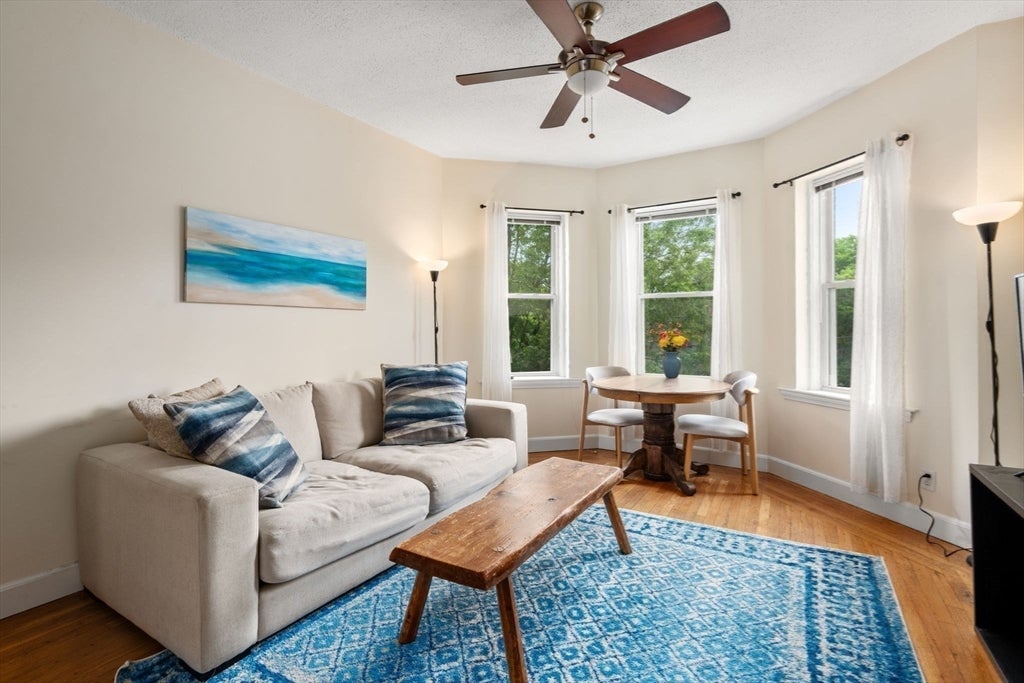 1419 Commonwealth Ave 404, Boston MA 02135
