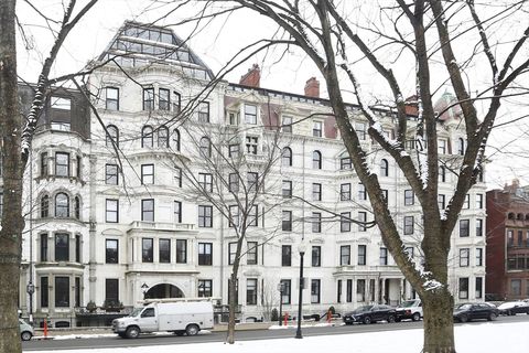 160 Commonwealth Avenue U Boston MA 02116