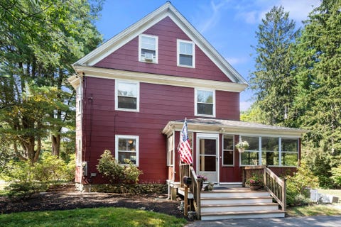 Photo of 15 Morningside Dr, Walpole, MA 02081 (MLS # 73556544)
