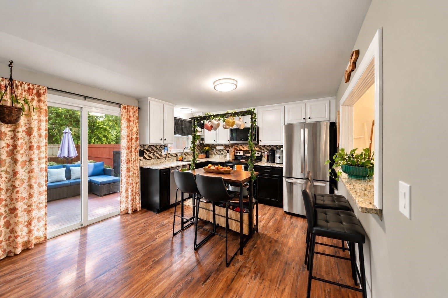 17 Orchard Ave J