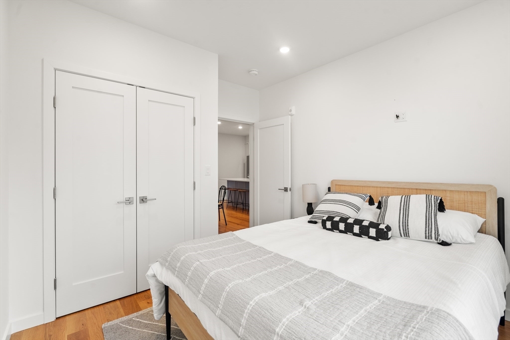 267 Old Colony Ave #503, Boston, MA Photo #16