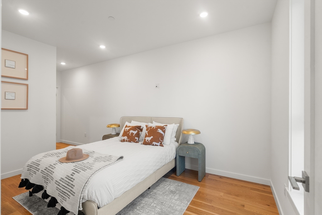 267 Old Colony Ave #503, Boston, MA Photo #11