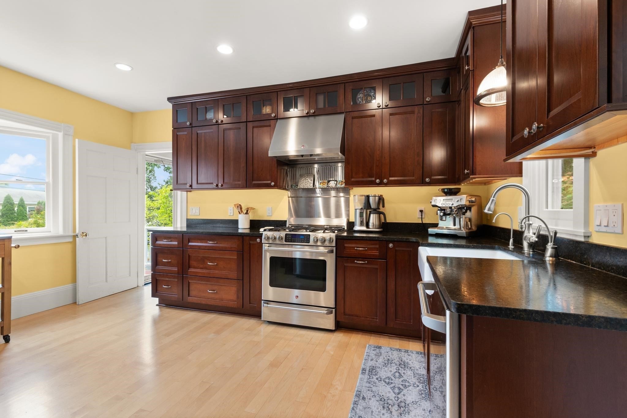 1 Brookside Rd, Westford, MA, 1 Brookside Rd, Westford, MA Photo #14