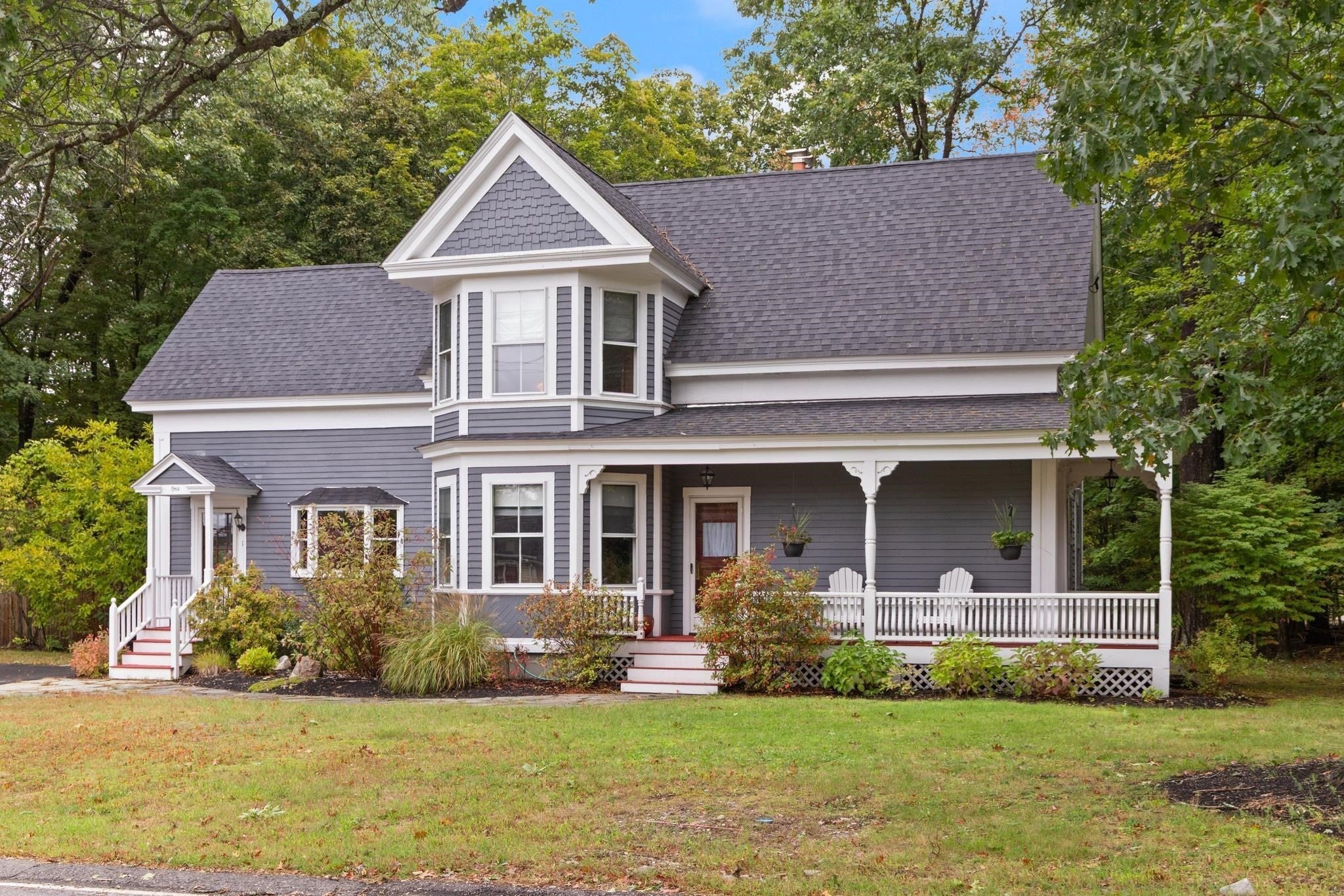 1 Brookside Rd