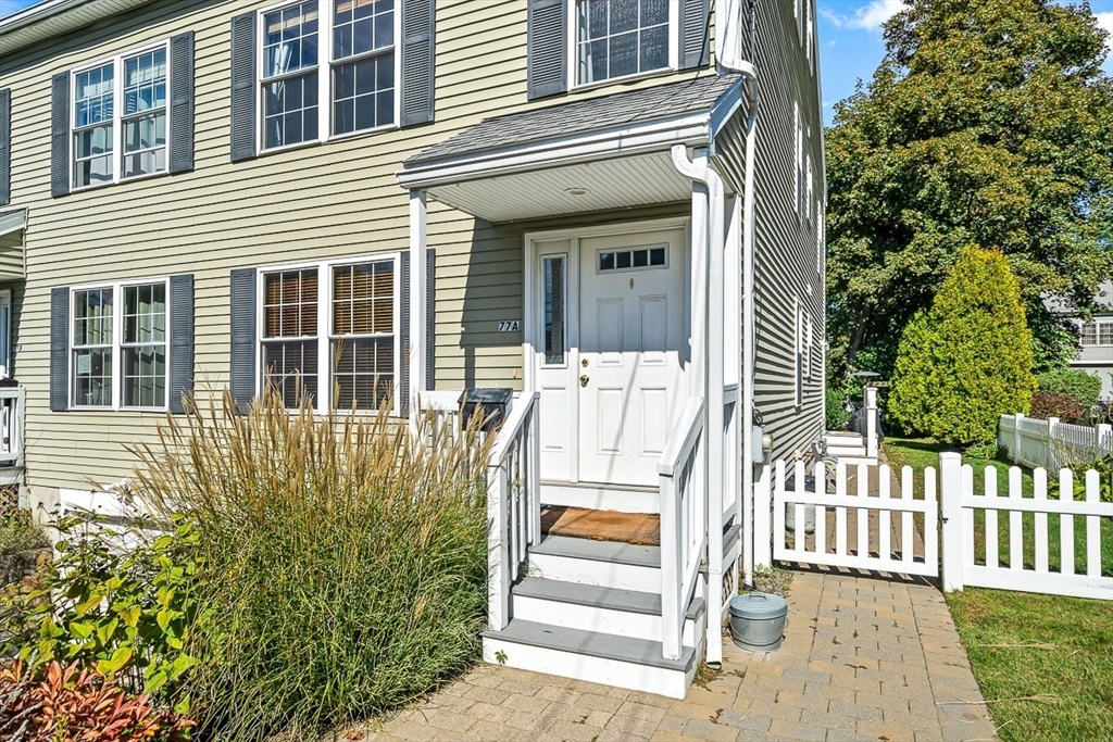 77 Warren St A