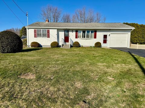 33 Whalon Ave Swansea MA 02777