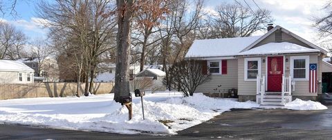 36 Briarwood Ave Billerica MA 01821