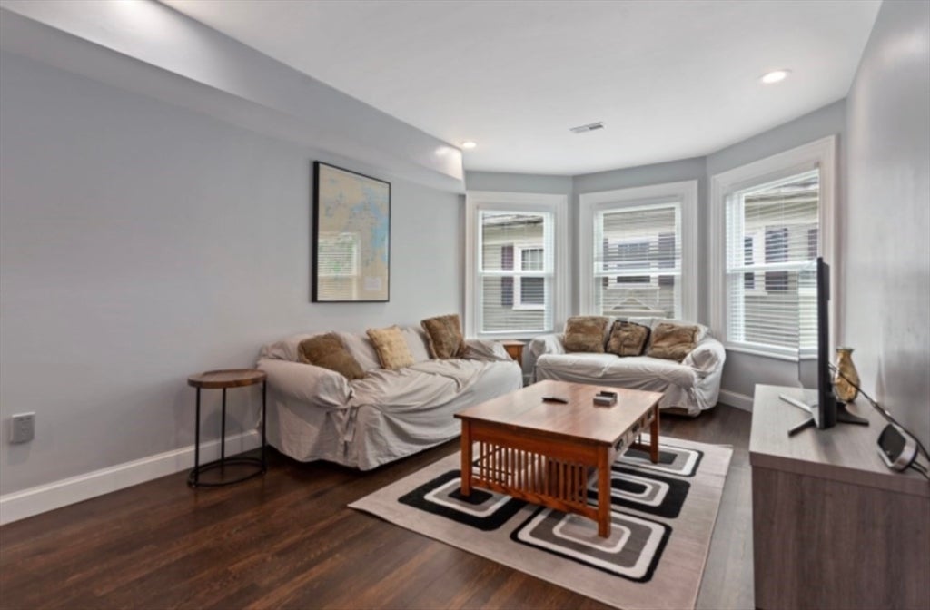 7 Abbotsford St Unit B, Boston, MA, 7 Abbotsford St Unit B, Boston, MA Photo #5