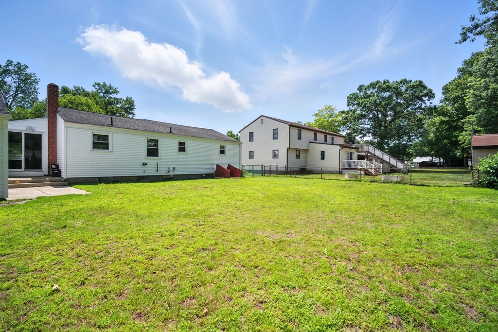 Enfield, Connecticut 06092, United States, 3 Bedrooms Bedrooms, ,2 BathroomsBathrooms,Residential,Active,159215