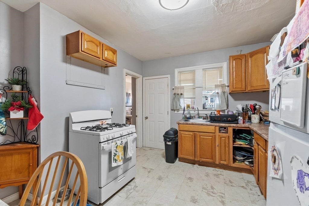 25 Goddard St, Fitchburg, MA, 25 Goddard St, Fitchburg, MA Photo #29