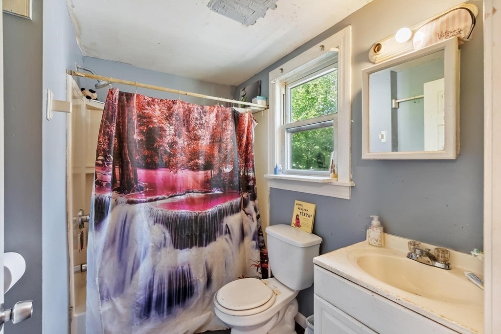 25 Goddard St, Fitchburg, MA, 25 Goddard St, Fitchburg, MA Photo #24