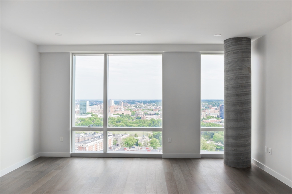 188 Brookline Ave 24B