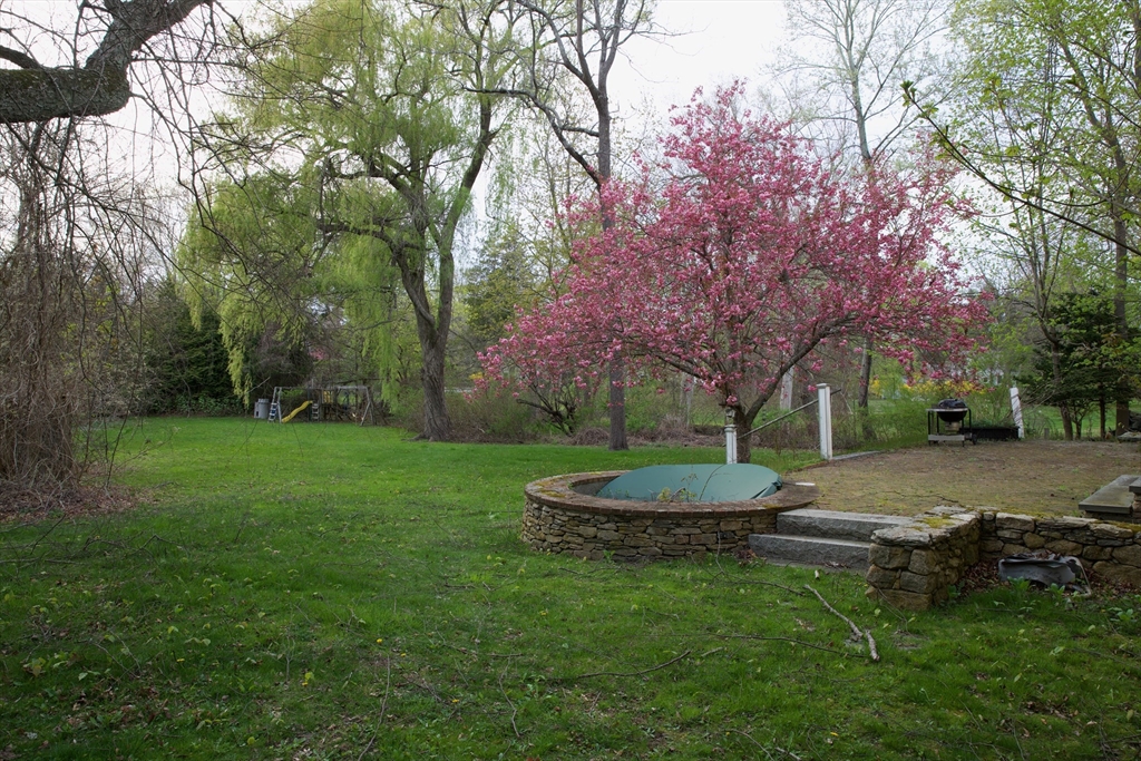 197 Rumstick Rd