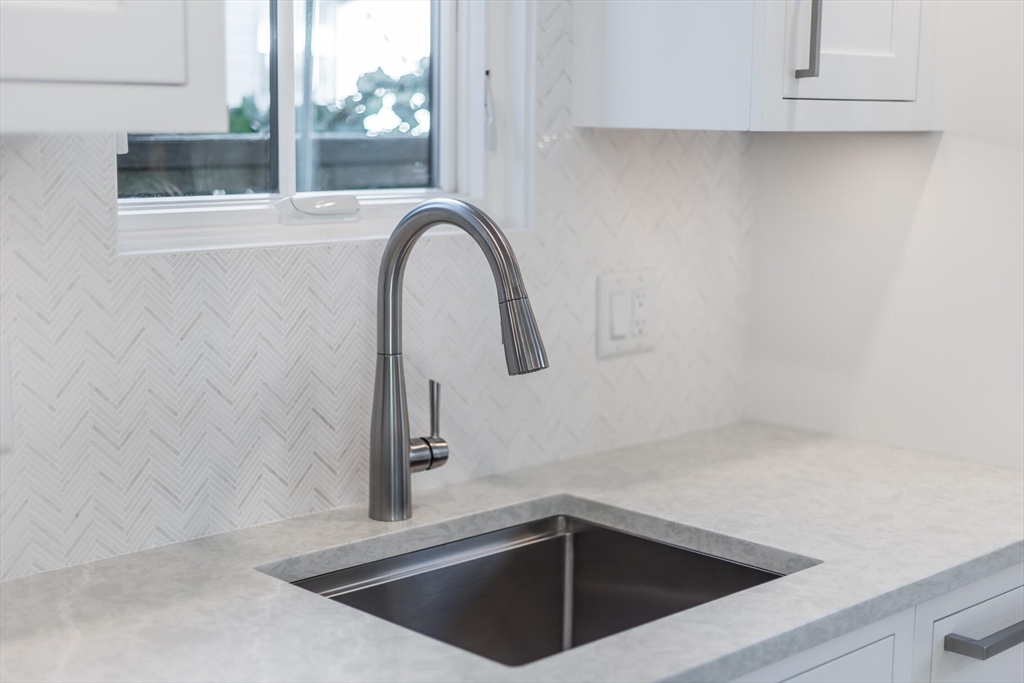 10 Bradford Street Unit 4