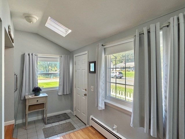 374 Homestead Ave, Holyoke, MA, 374 Homestead Ave, Holyoke, MA Photo #2
