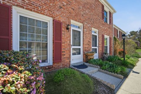 Photo of 1155 Dickinson St #1155, Springfield, MA 01108 (MLS # 73508161)