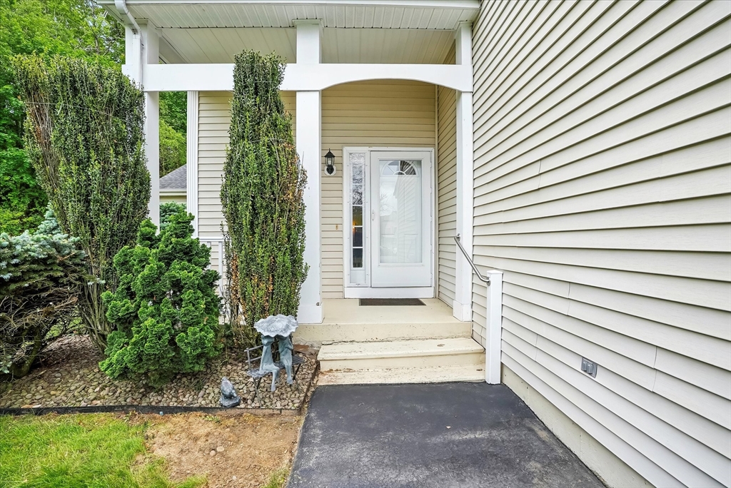 15 Eagle Dr 15