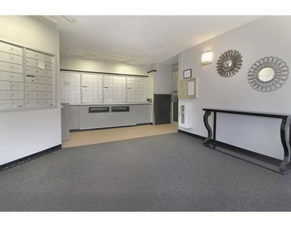200 Swanton St 412