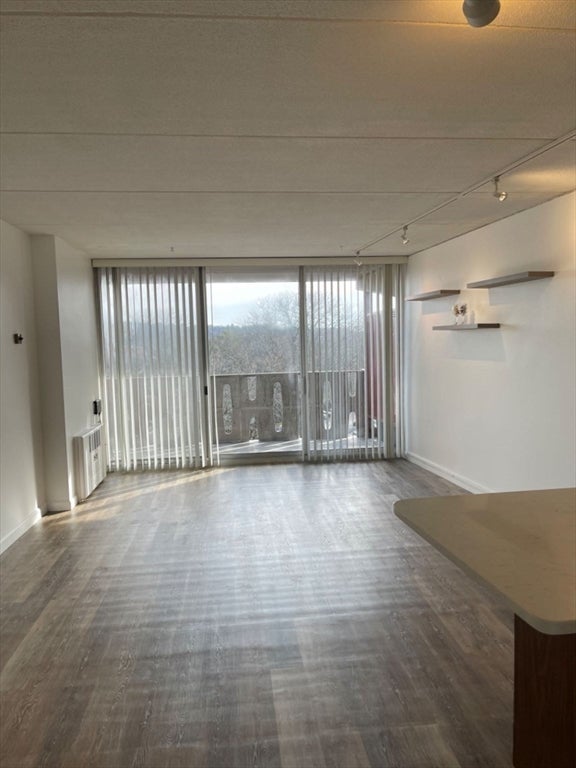 200 Swanton St 412