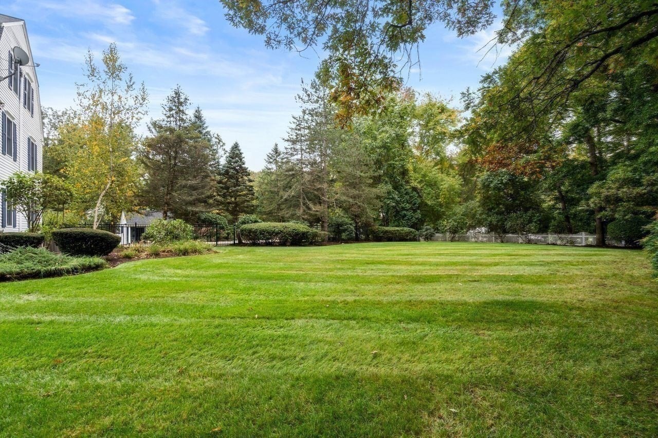 674 South Street, Shrewsbury, MA Photo #39