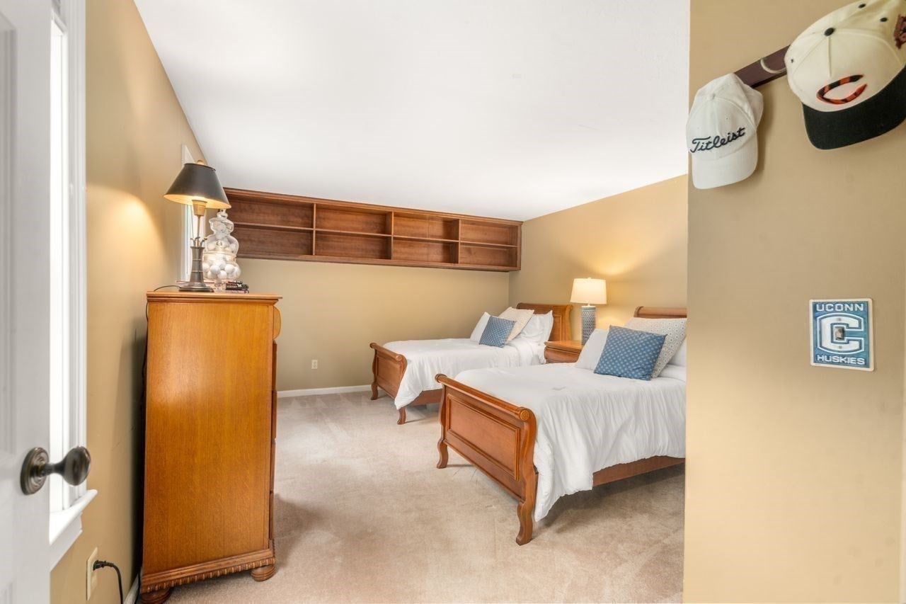 674 South Street, Shrewsbury, MA Photo #18