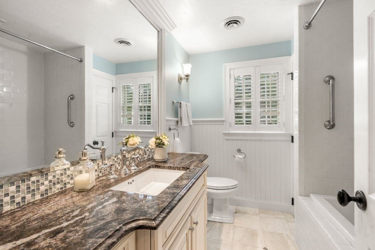 674 South Street, Shrewsbury, MA Photo #20