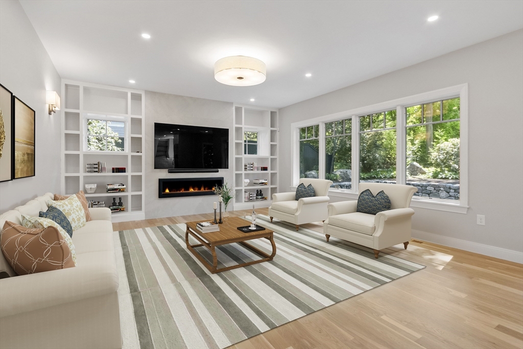 13 Woodland Road