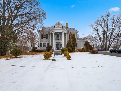 153 Broadway 7 Haverhill MA 01832