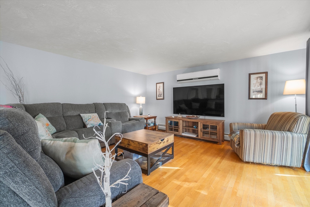 36 Sunrise Ave