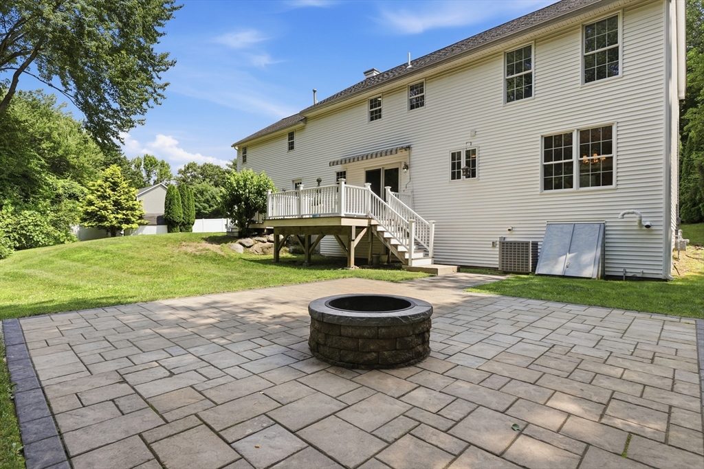 139 Autumn Rd