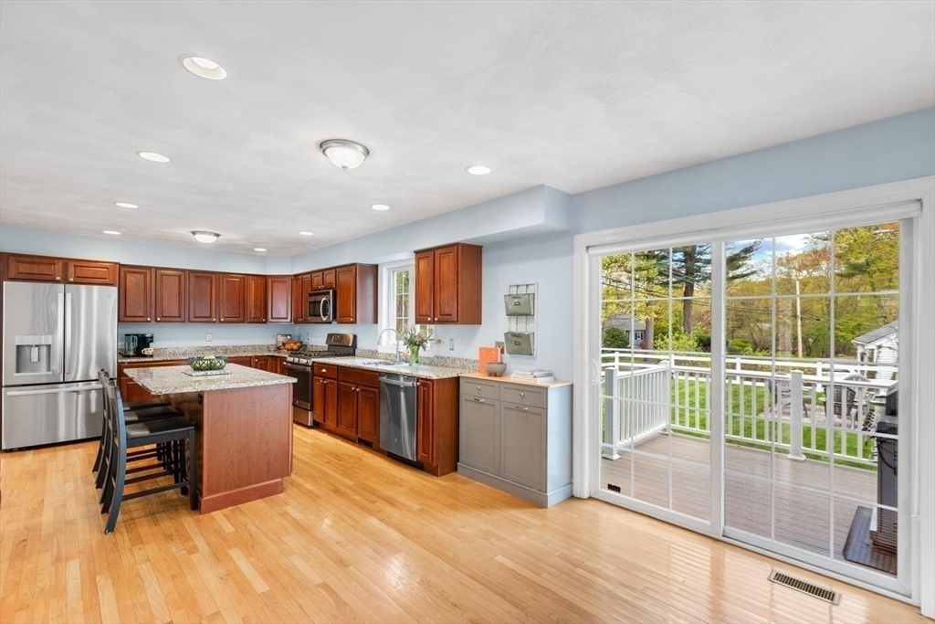 33 Houghton Rd, Wilmington, MA Photo #16