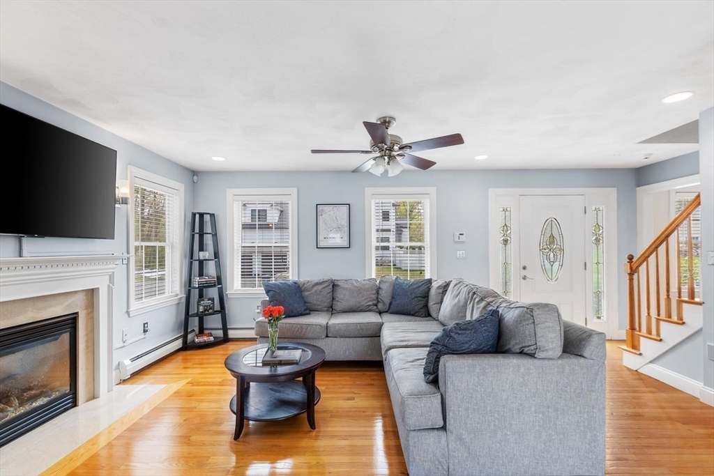 33 Houghton Rd, Wilmington, MA Photo #7