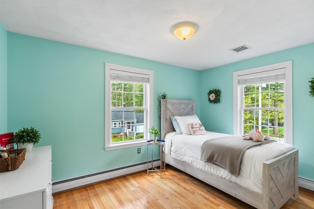 33 Houghton Rd, Wilmington, MA Photo #24