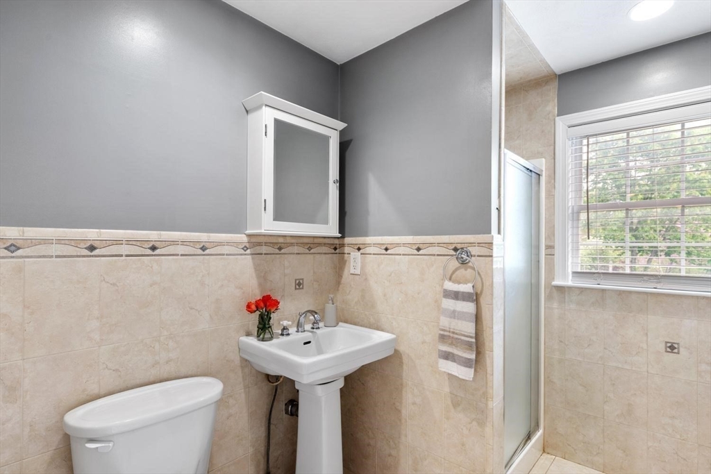 33 Houghton Rd, Wilmington, MA Photo #20