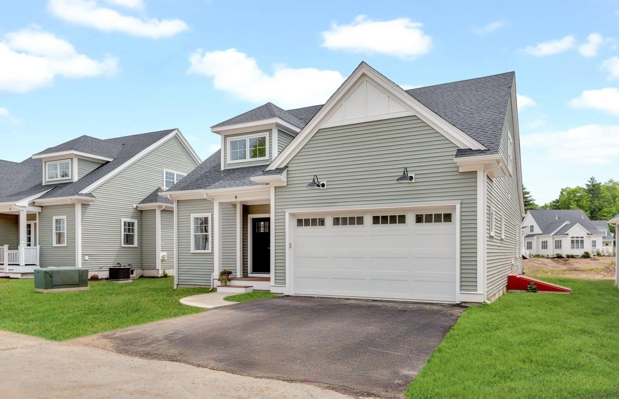 4 Weber Farm Road 4