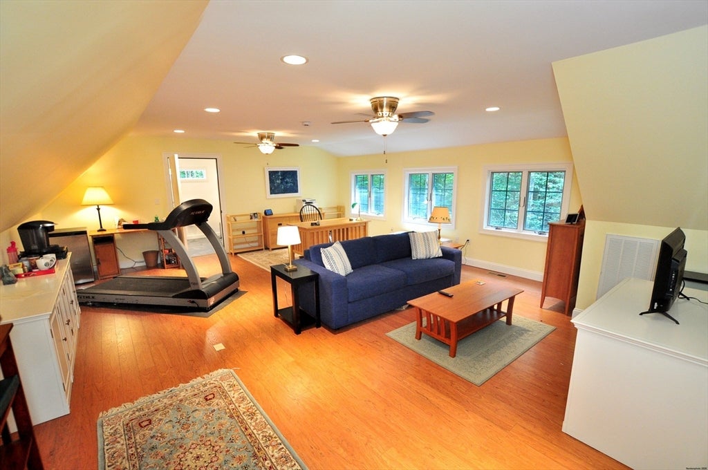 1111 Clubhouse Rd, Tolland, MA Photo #34