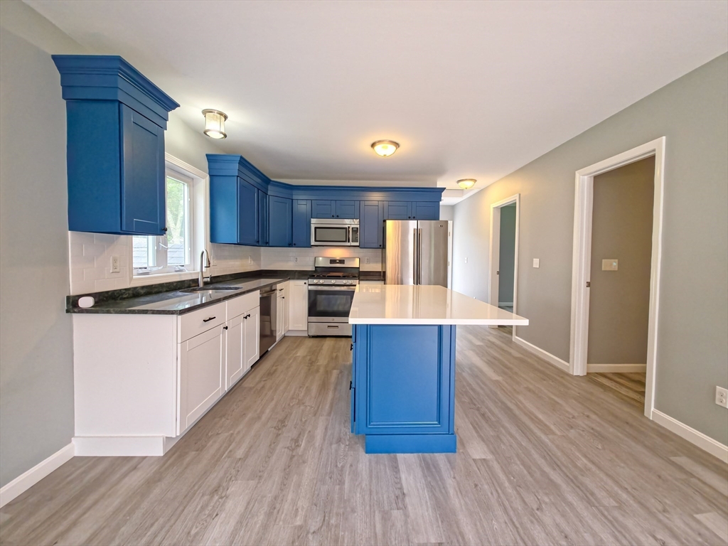 1055 E Falmouth Hwy