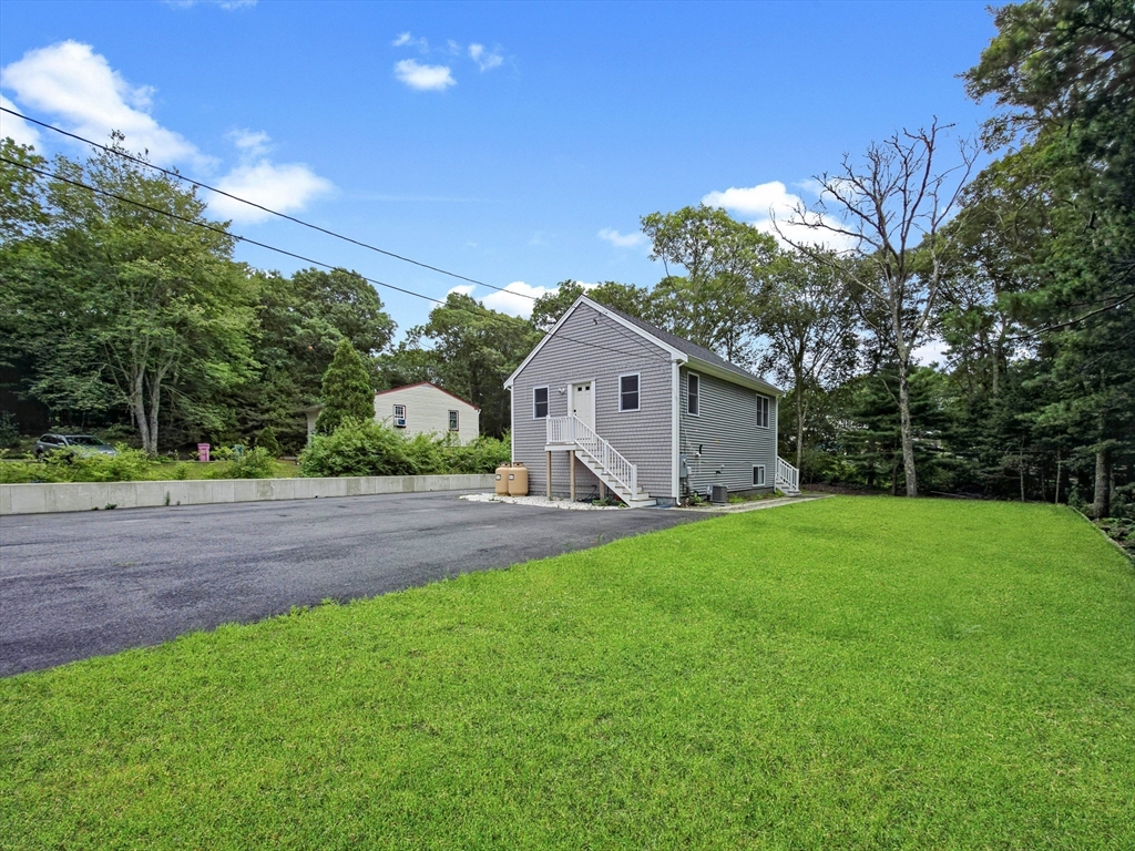 1055 E Falmouth Hwy